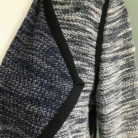 Ann Taylor Blazer Navy/White Tweed, Size S - Picture 4 of 5